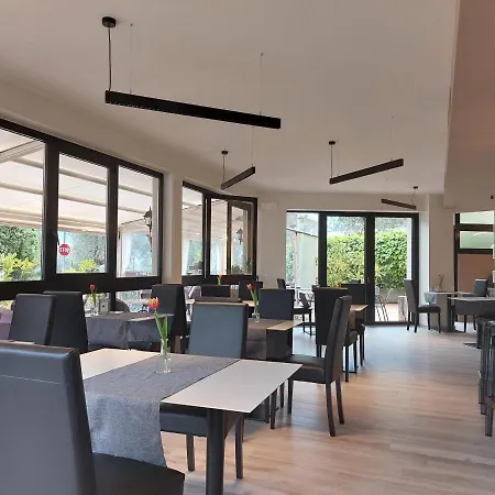 Hotel Grazia Limone sul Garda